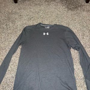 Underarmour long sleeve